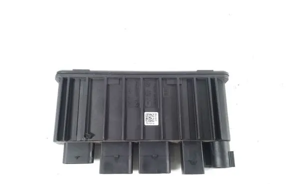 BMW 2 F46 Other control units/modules 8589907