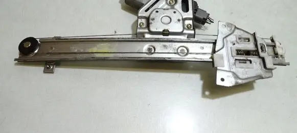 Mitsubishi Pajero Front door window regulator with motor