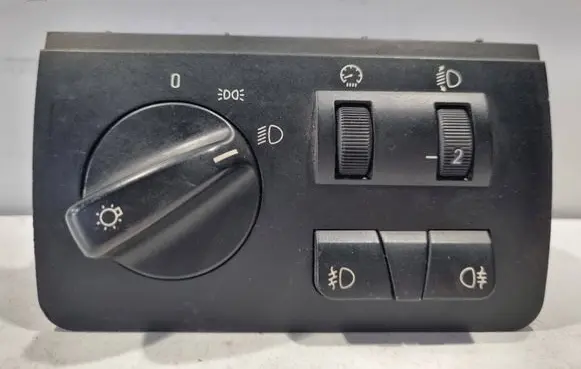 BMW X5 E53 Light switch 8372204 003355 037045050