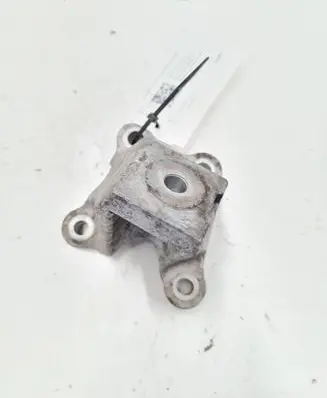 Audi A6 S6 C6 4F Engine mounting bracket 4F0199307AA