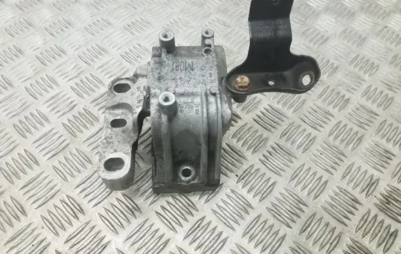Volkswagen PASSAT B7 Engine mount bracket 1K0199262CF 1K0199588