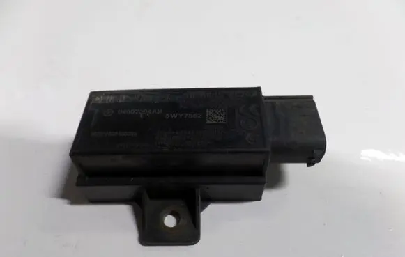 Chrysler 300 - 300C Tire pressure sensor 04602504AB