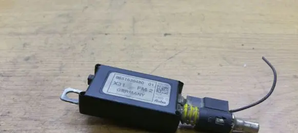Citroen C5 Aerial antenna amplifier 9651636480