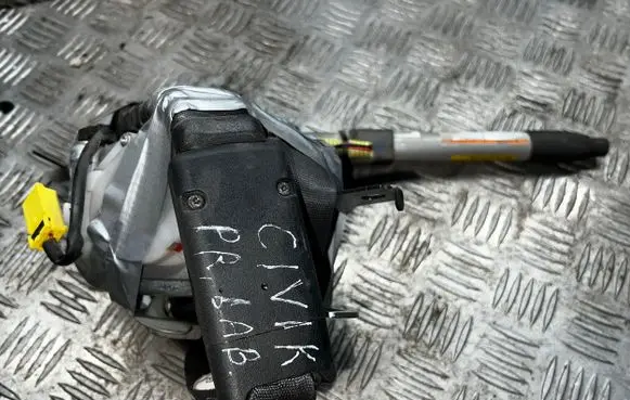Honda Civic Front seatbelt 1036301 T7401
