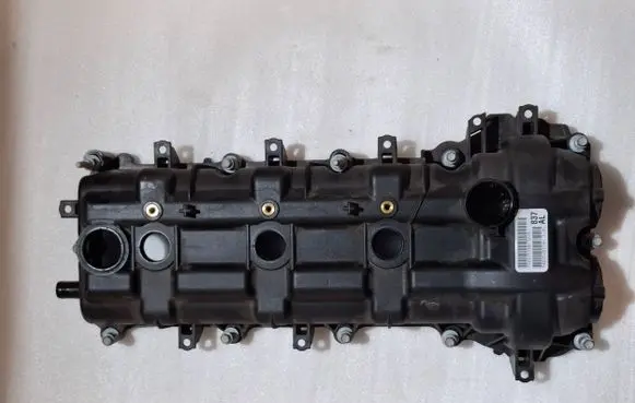 Dodge Challenger Breather valve P68052837AL TPHE1155811223