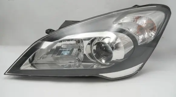 KIA Ceed Headlight/headlamp 921011H