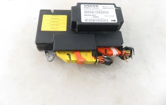Volvo V50 Airbag control unit/module 8697679