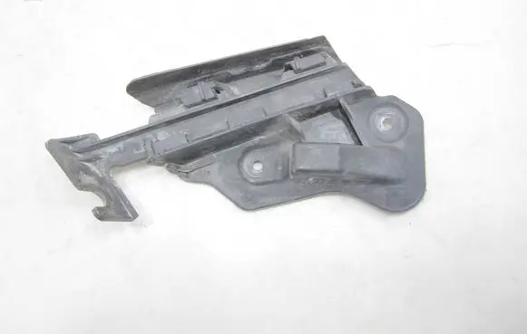 Volkswagen Golf Plus Front bumper mounting bracket 5M0807184 5M0807050
