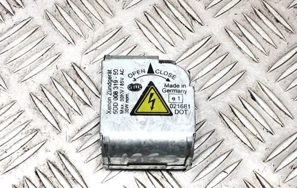 Renault Espace - Grand espace IV Xenon control unit/module 5DD00831950 E1021661