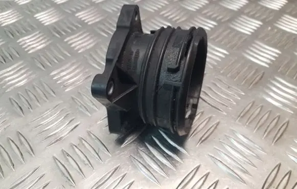 Mercedes-Benz ML W164 Intercooler pipe mounting bracket A6420900144