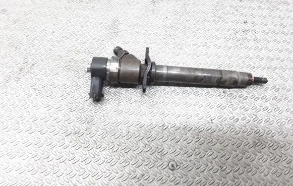 Volvo S60 Fuel injector 0445110078
