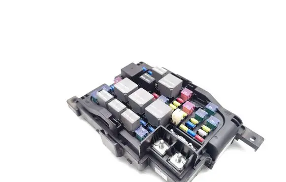 KIA Carens II Fuse module 91950-1D220
