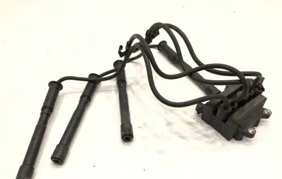 Renault Clio III High voltage ignition coil 