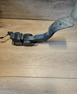 Audi A3 S3 8L Accelerator throttle pedal 1J1721503K 0281002342 285204871
