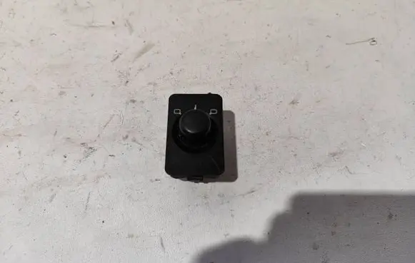 Audi A6 S6 C5 4B Wing mirror switch 4B0959565A 4802