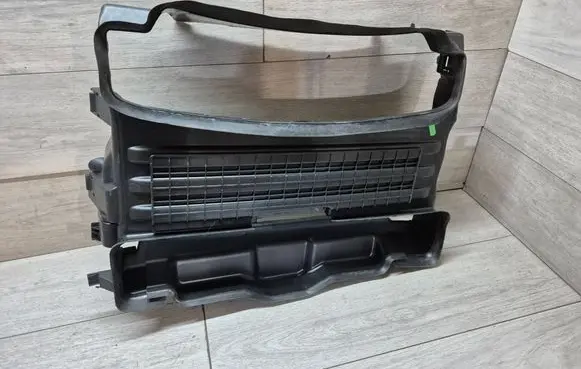 Smart ForFour II W453 Intercooler air guide/duct channel A4535050700