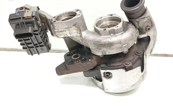 Volkswagen Touareg I Turbo 07Z145702P 6NW008412