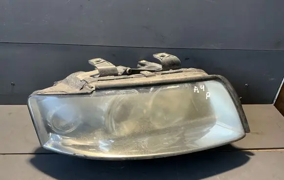 Audi A4 S4 B6 8E 8H Headlight/headlamp 8E0941004F 89305700