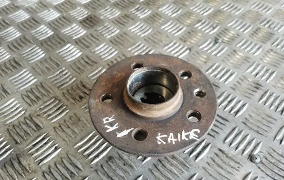 MG ZT - ZT-T Rear wheel hub