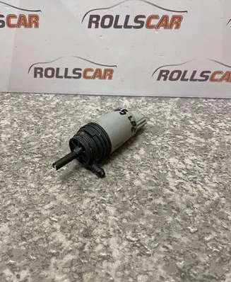 BMW 7 E65 E66 Windscreen/windshield washer pump 67126934159