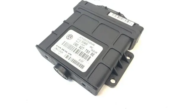 Volkswagen Touareg I Gearbox control unit/module 09D927750 H12S0372