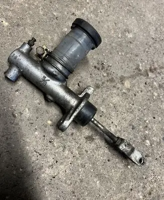 Nissan Terrano Clutch master cylinder 