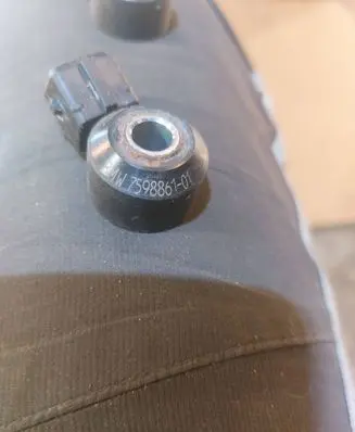 BMW 5 F10 F11 Detonation knock sensor 7598861