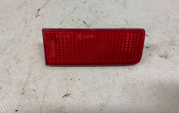 Volkswagen Touareg II Rear tail light reflector 7P6945105
