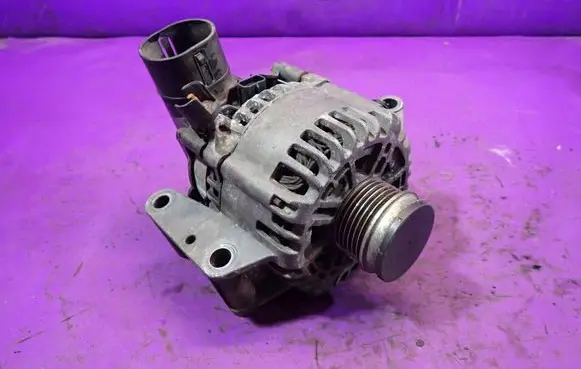 Ford Mondeo Mk III Generator/alternator 