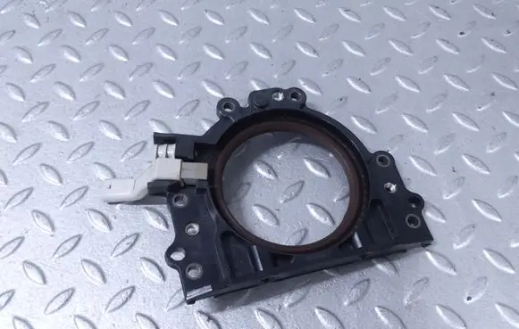 Volkswagen T-Roc Crankshaft position sensor 04C103173E 04C906433