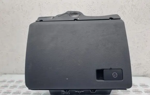 Volkswagen PASSAT B6 Glove box 3C1857114 3C1857101