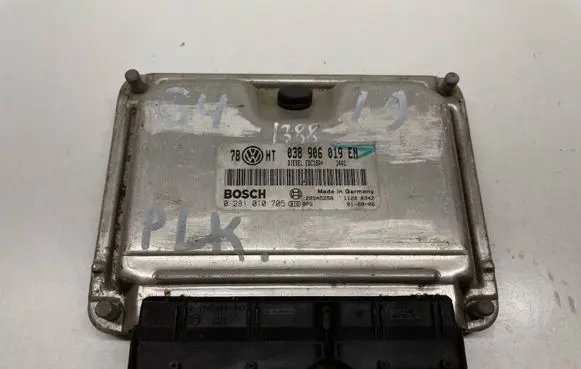 Volkswagen Golf IV Engine control unit/module 0281010705 038906019EN