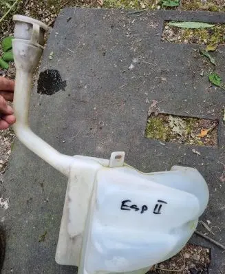 Renault Espace II Windshield washer fluid reservoir/tank