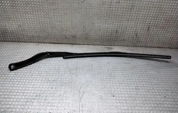 Audi A8 S8 D2 4D Windshield/front glass wiper blade 
