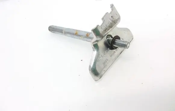 Volkswagen Touareg I Battery bracket 7L0915138C