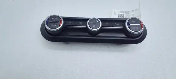 Alfa Romeo Giulia Climate control unit 01561195910