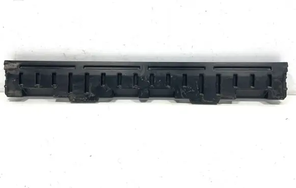 KIA Sorento Bottom trim 357202P200