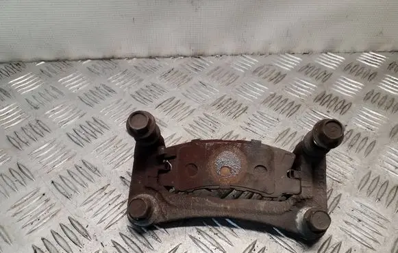 Jeep Patriot Brake caliper pad carrier rear 