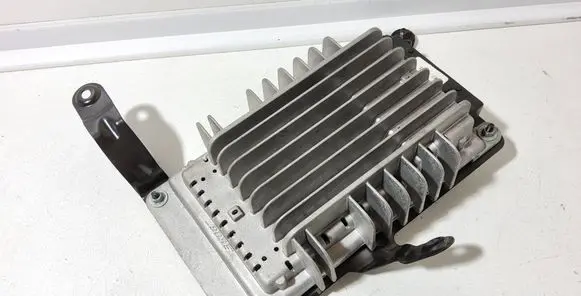 Sound amplifier