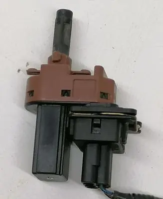 Clutch pedal sensor