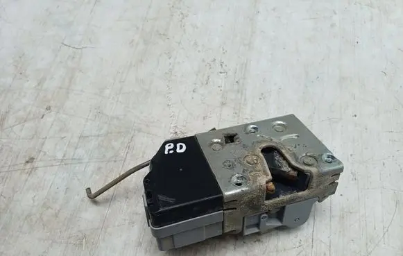 Peugeot Partner Front door lock