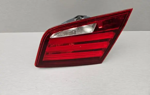 BMW 5 F10 F11 Tailgate rear/tail lights 63217203226 7203226