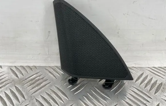 Mercedes-Benz C W205 Front door high frequency speaker A2057200148 A2228202200