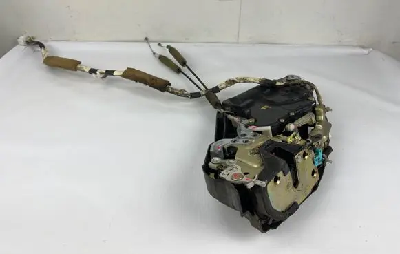 Lexus LS 430 Rear door soft close latching motor 