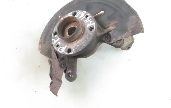 Renault Megane II Front wheel hub spindle knuckle 