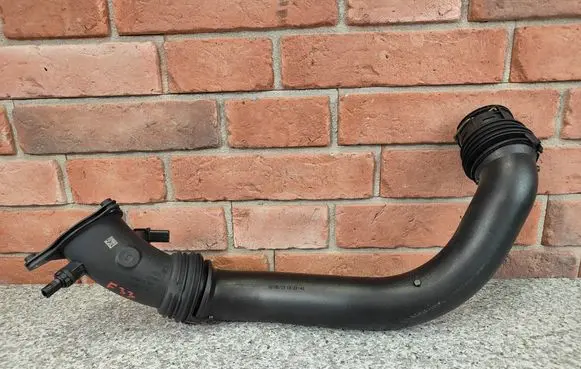 BMW 3 F30 F35 F31 Intercooler hose/pipe 8601683 8637896