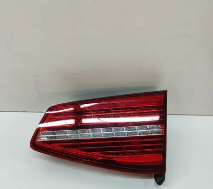 Volkswagen PASSAT B8 Tailgate rear/tail lights 3G9945308A