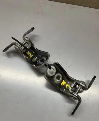 Front door hinge set