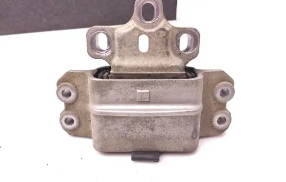 Volkswagen Caddy Engine mount bracket 1K0199555