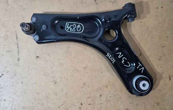 Citroen C3 Front control arm 17411909